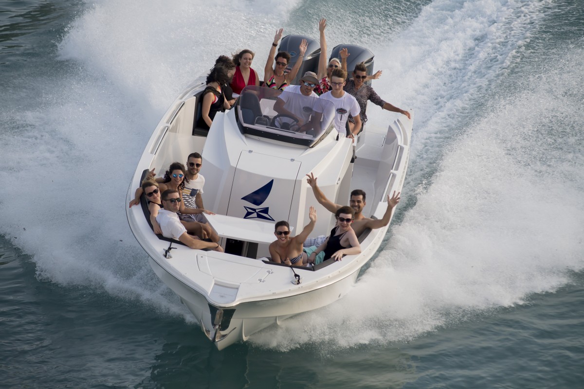 Location Bateau Sans Permis Savines Le Lac Aqua Detente Pros - Location Bateau Serre Poncon pour tous - Envie de  Serre-Ponçon