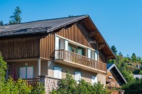 embrun vue exterieure zoom balcon