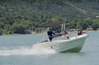 Vedette Sports 670/200CV